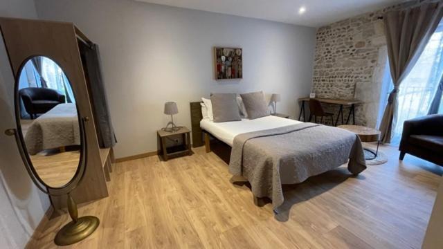 Hotel Mas De Galoffre Nîmes Kültér fotó